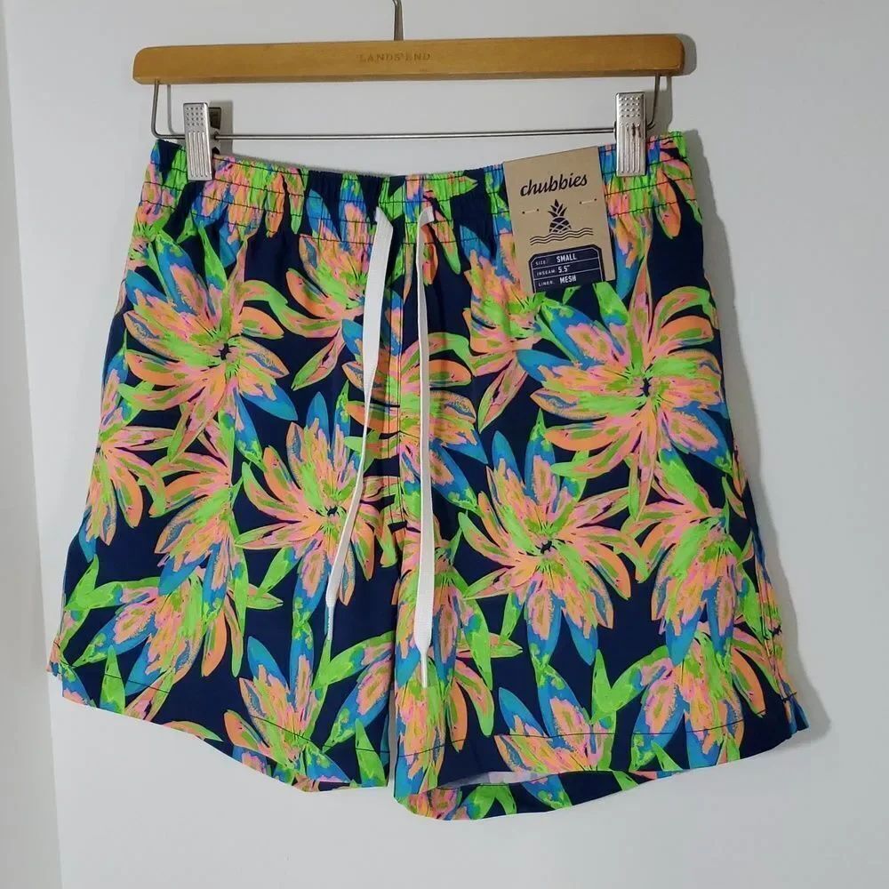 Chubbies The Ocean Flowers 5.5" Classic Swim Trunks Floral Print S NWT